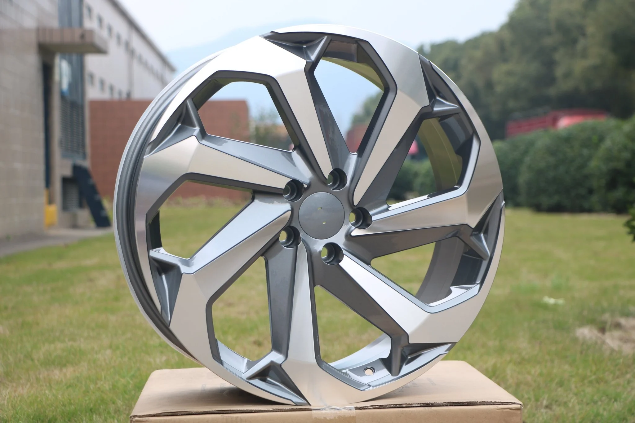 Product image 4